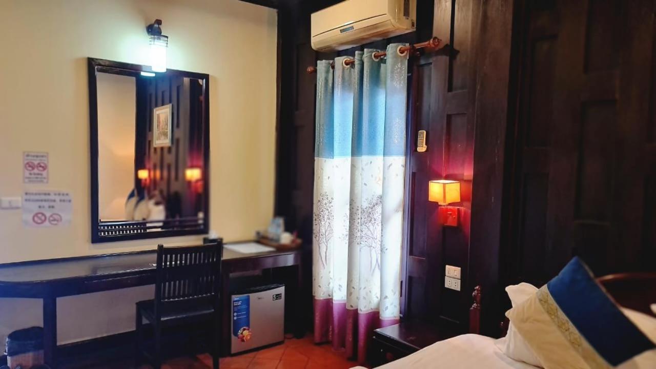 维拉勒塔姆塔姆精品酒店 琅勃拉邦 外观 照片