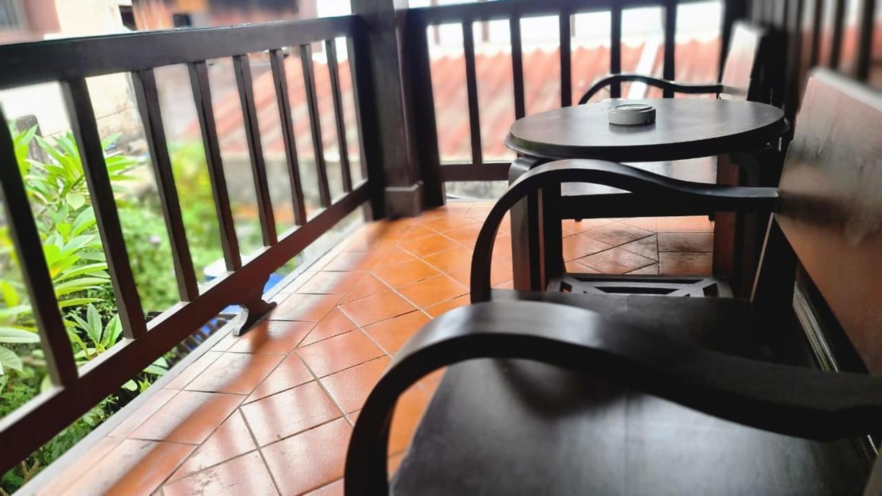 维拉勒塔姆塔姆精品酒店 琅勃拉邦 外观 照片